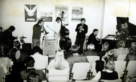 Одна из встреч в Донецком джазовом клубе