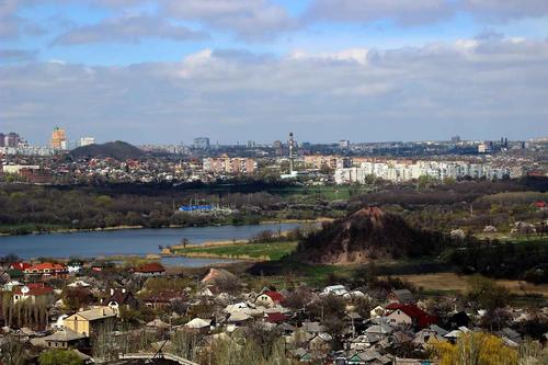 Донецкие пейзажи с высоты скипового ствола шахты имени М.И.Калинина